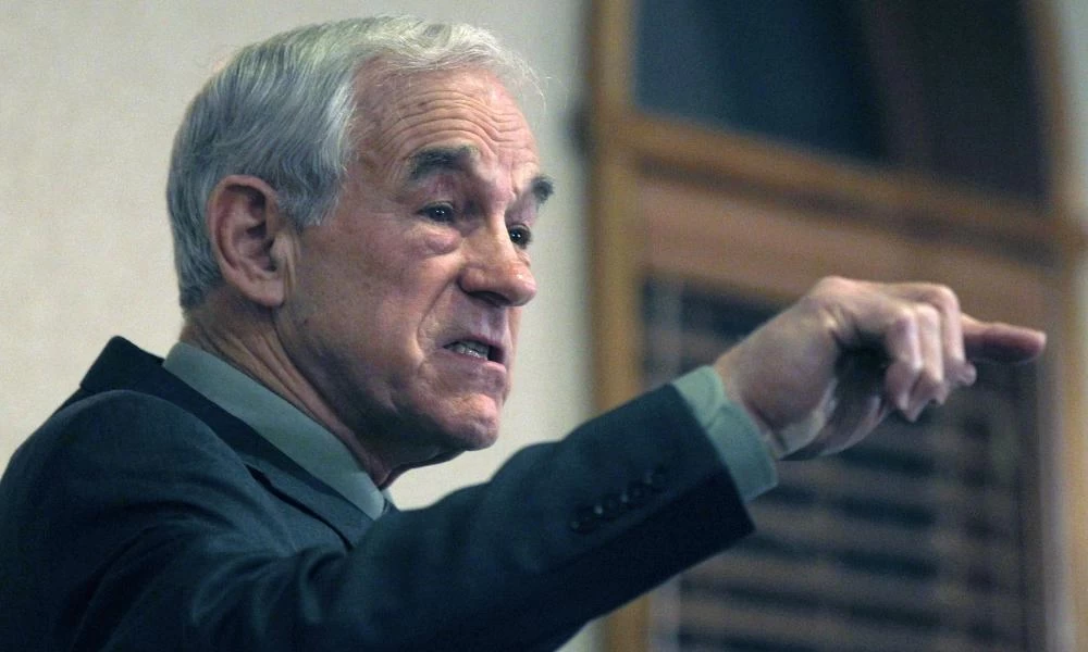 Ινστιτούτο Ron Paul: Αυταρχικές οι λύσεις του Μπάιντεν για την πανδημία